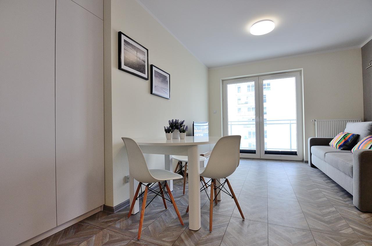 Victus Apartamenty, Apartamenty Cztery Oceany กดัญสก์ ภายนอก รูปภาพ